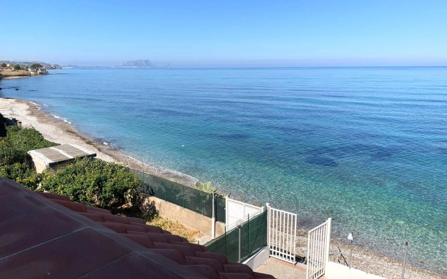 Sfondo Blu Villa sul mare