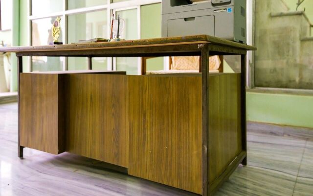 SPOT ON 36985 Praful Palaces