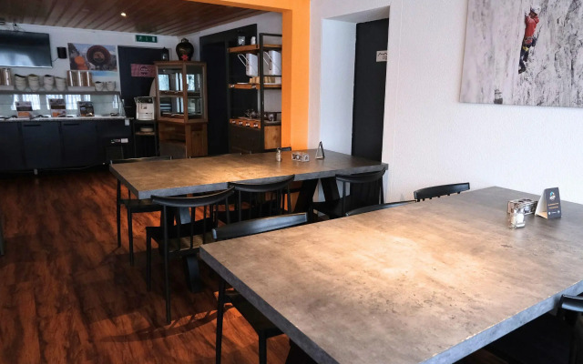 Mountain Hostel - Swiss Hostel