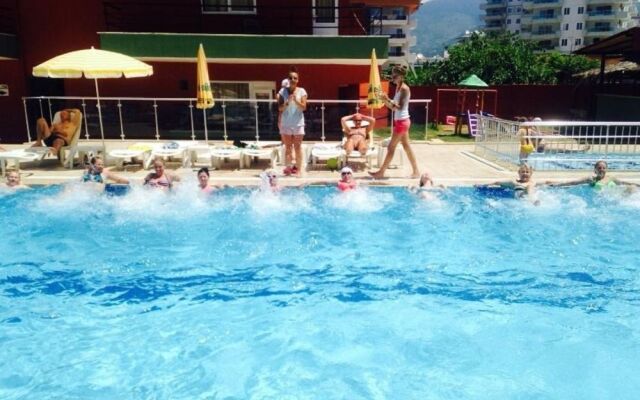 Отель Club Bayar Beach