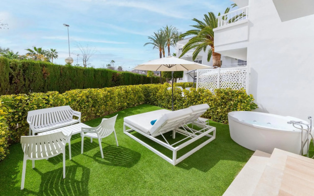 Palm Garden Apartments