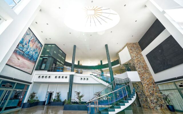 LABRANDA Hotel Golden Beach - Adults Only