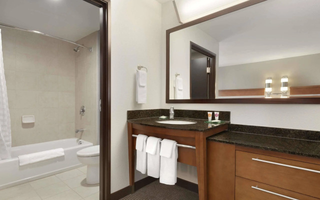 Hyatt Place Portland Airport