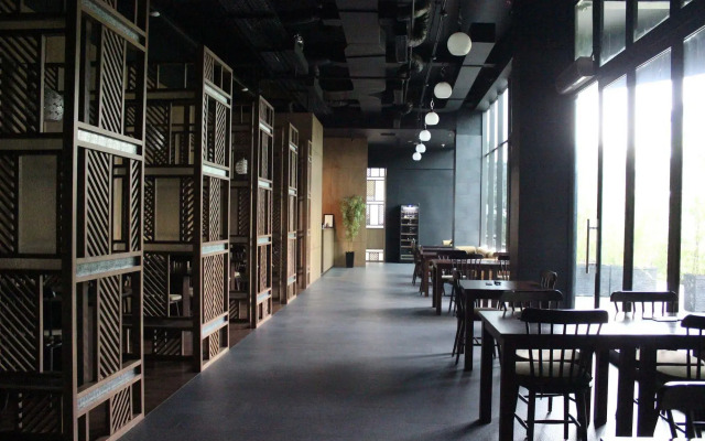 Veranda Hotel Pakubuwono