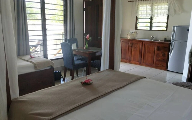 Santo Seaside Villas