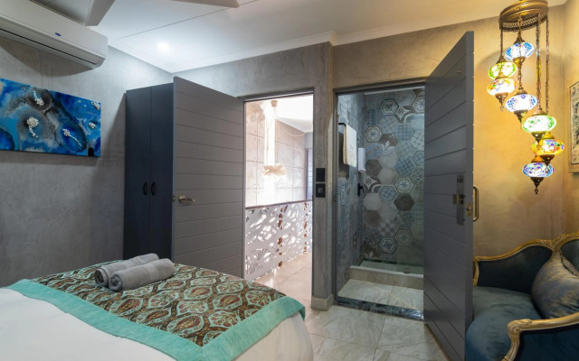 Sea front designer apartment