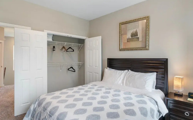 Experience a First Class Stay - 2 BDRM