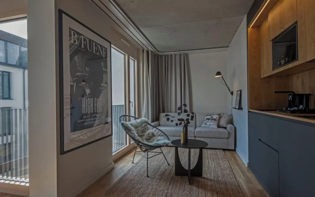 B5 Apartments