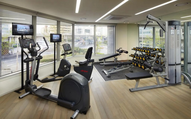 Shilla Stay Guro Digital Complex Station