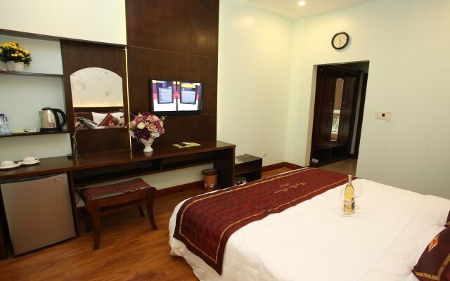 Hoa Thuy Tien Hotel