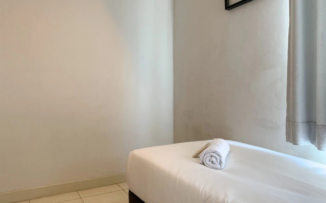 Warm And Cozy 2Br At Cinere Bellevue Suites Apartment