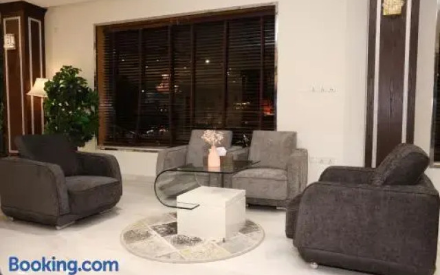 Merfal Royal Apartment