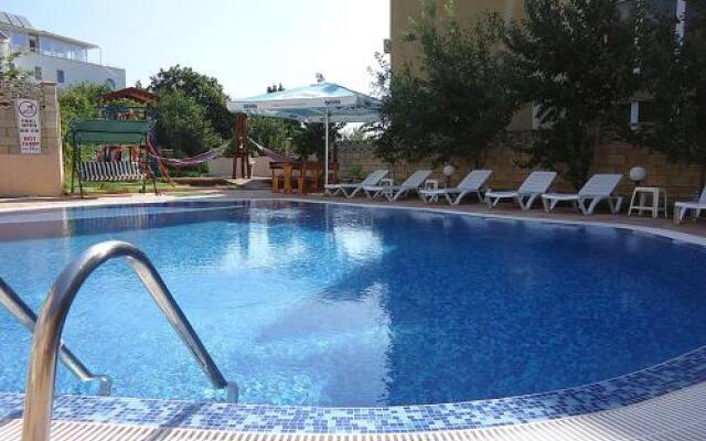 Aquarelle Hotel & Villas