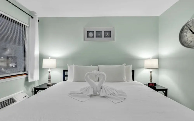 Bluewater Resort 207