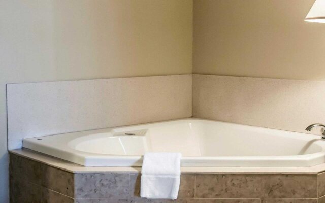 Comfort Suites Cincinnati