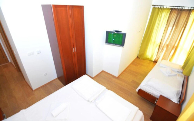 Balabusic Two-bedrooms Deluxe Apartment No.9
