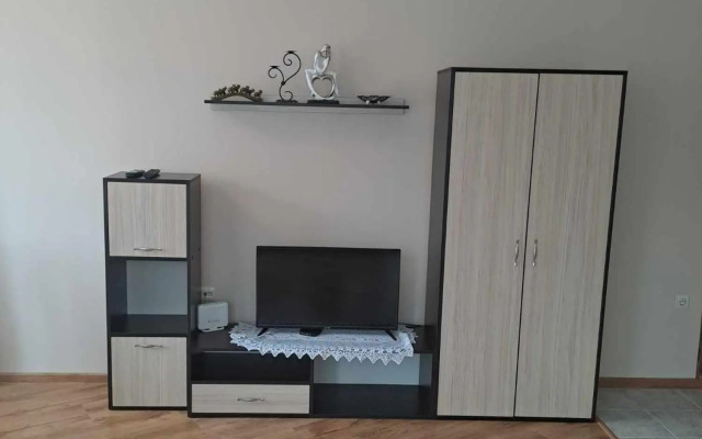 АПАРТАМЕНТ Амира 2