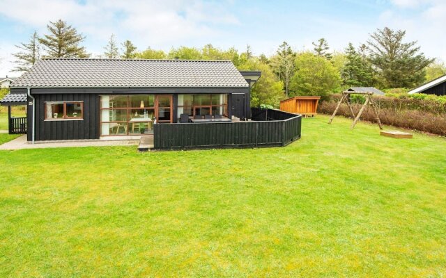 Spacious Holiday Home in Tarm near Beach
