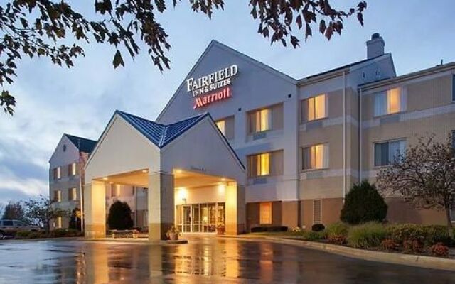 Fairfield Inn And Suites Cleveland