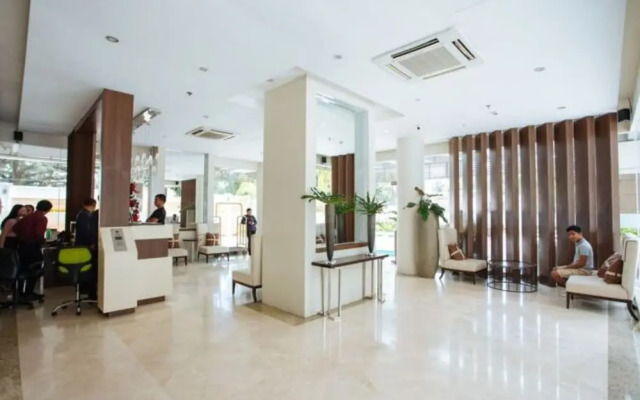 Luxury Condo 904 at The Padgett Place