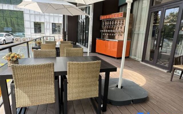 Home Inn Plus Qingdao University Yinchuan West Road Broadcasting Building
