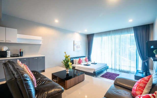 Spacious Studio in Karon With Direct Pool Access