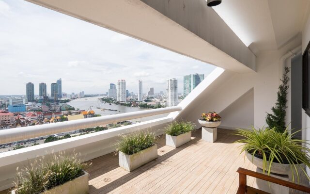 Centre Point Plus Hotel Silom