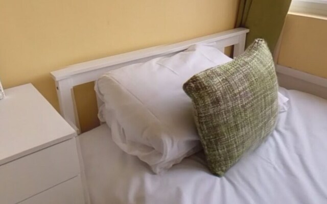 Jaylets Budget Leicester