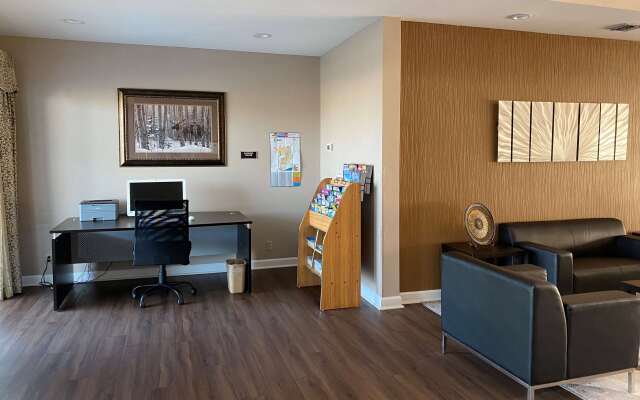 AmericInn by Wyndham Fort Atkinson