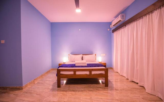 Pinnacle Mist , Calangute Beach Road