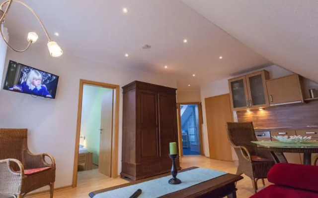 Lighthouse Modern Retreat