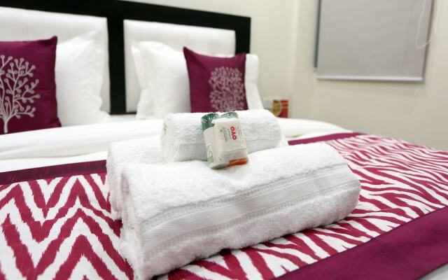OYO 8205 Hotel Petals Inn