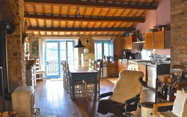 Lovely Apartment in Ripatransone