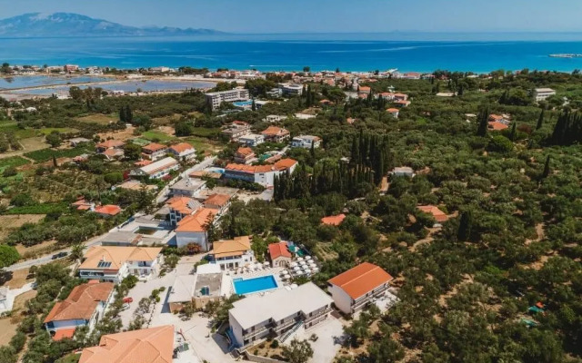 Potamitis Studios & Apartments