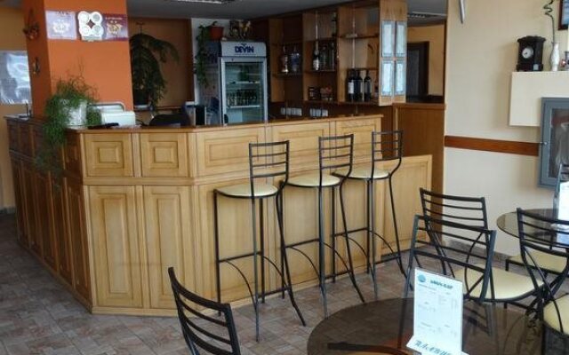 Hotel Plavis