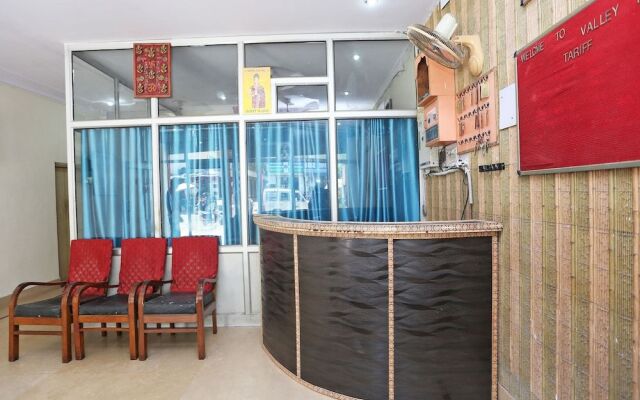 Oyo 36715 Hotel Valley Inn