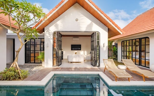 Villa Concasa in Canggu - 2 min to Atlas/finns