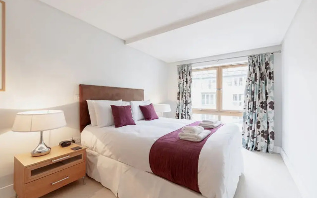Marina Place by Roomspace Apartments