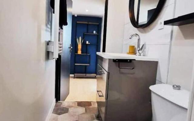 Grand studio proche musée Soulages