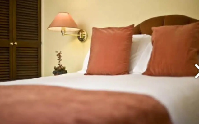 Overcliffe Hotel