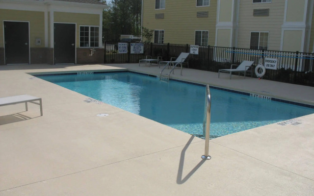 Candlewood Suites Savannah Airport by IHG