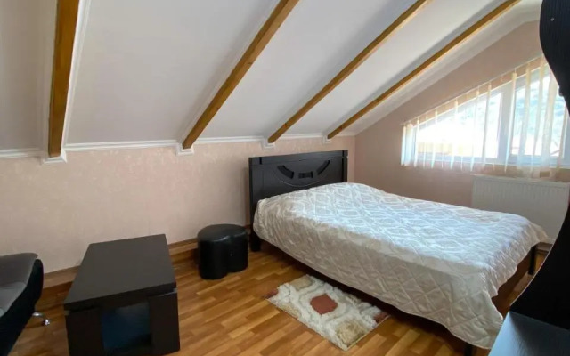 Guest House IBERIA