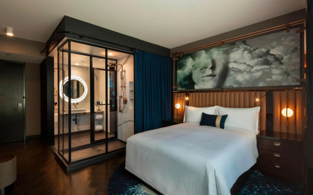 Hotel EMC2, Autograph Collection