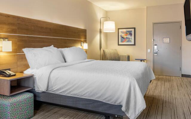 Holiday Inn Express Hotel & Suites Albuquerque Midtown, an IHG Hotel