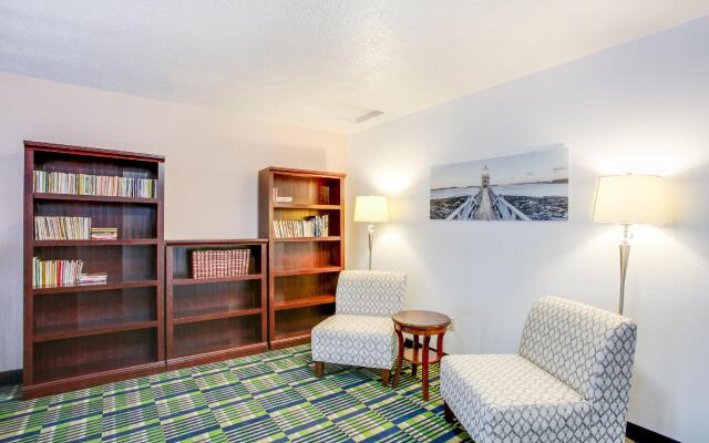 OYO Hotel Spokane North