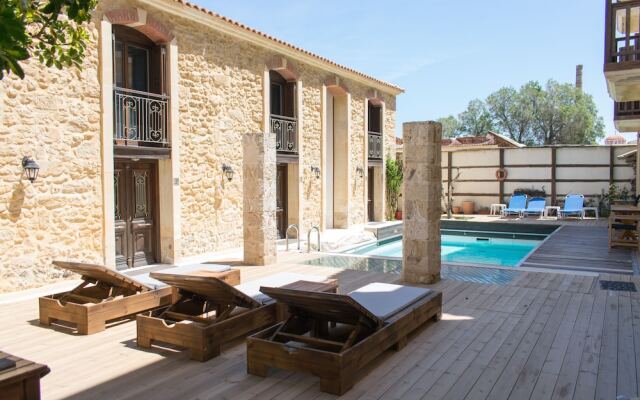 Creta Seafront Residences