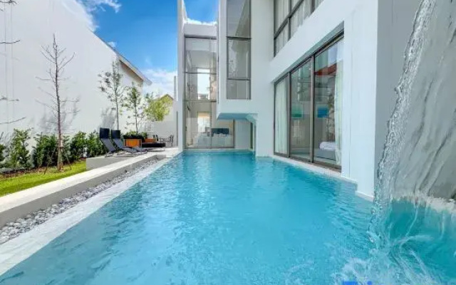 Modern Luxury Pool Villa Resort | near Bang Tao Beach | Phuket | Warm Plus