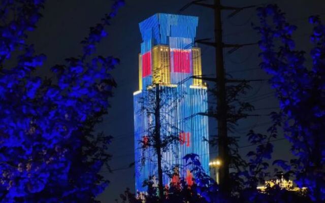 Zhongyuan International Hotel