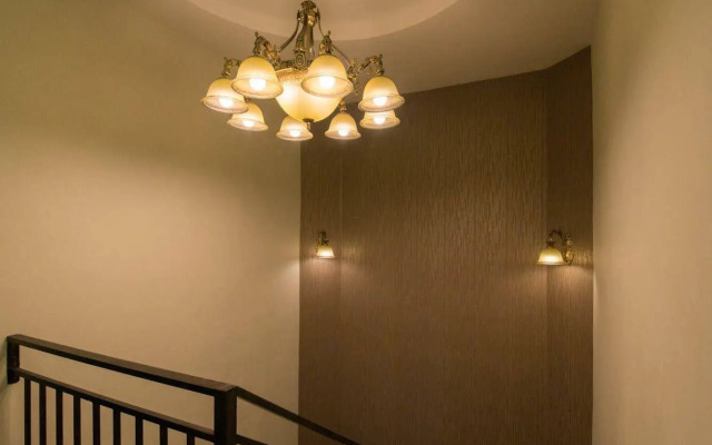 OYO 1214 Oro Hotel