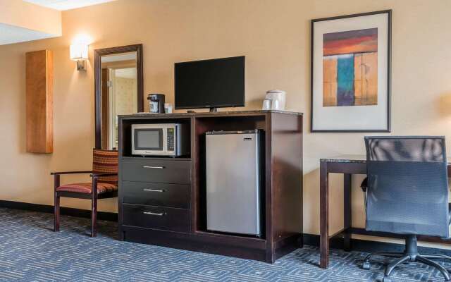 Quality Inn & Suites Mall of America - MSP Airport